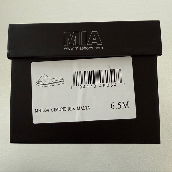 Mia Cimone Quilted Slide - Picture 8 of 10